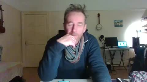 Snapshot of francisdilf chatting on 12.04.24 francis dilf online show from 12.04.24