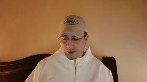 Snapshot of francopizano chatting on 08.09.26 Francum online show from 08.09.26