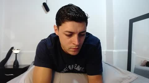 Snapshot of frank_millers chatting on 04.27.26 Frank online show from 04.27.26