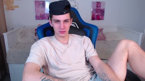 Frank online show from 12.17.24