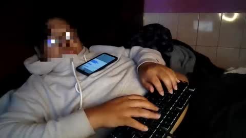 Snapshot of frank_nishi chatting on 12.17.24 frank_nishi online show from 12.17.24