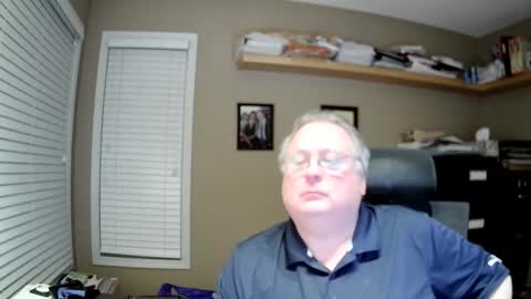 Snapshot of frankie6207 chatting on 11.17.25 frankie6207 online show from 11.17.25