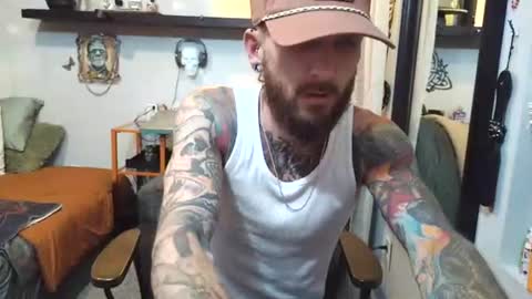 Snapshot of frankiedray chatting on 06.17.26 Frankie DRay LikeFollowShareBuild online show from 06.17.26