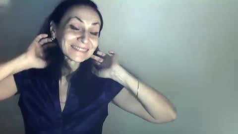 frankieteasing online show from 01.03.25