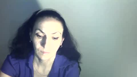 frankieteasing online show from 01.03.25