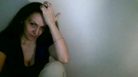 frankieteasing online show from 01.15.25