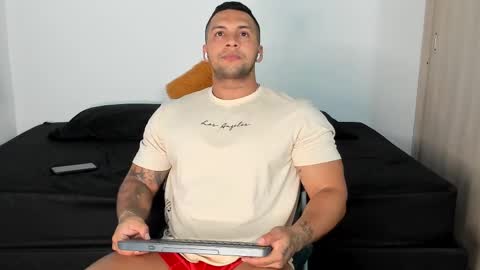 frank online show from 02.15.25