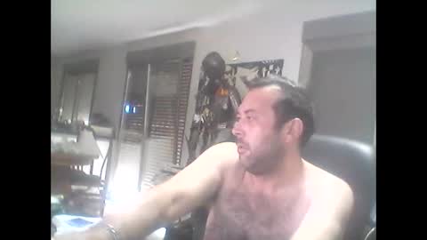 Frankonde online show from 04.25.26