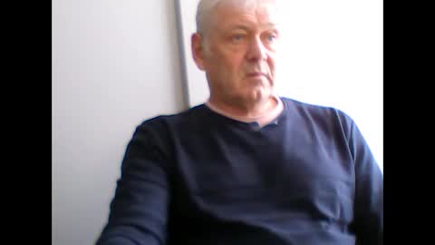 Snapshot of frannkboy61 chatting on 04.23.26 frannkboy61 online show from 04.23.26