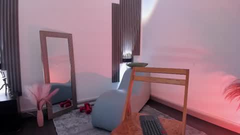 Fransheska online show from 02.02.26