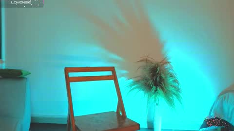 Fransheska online show from 02.08.26