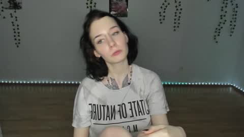 mistress Bastet and  mintcola online show from 03.23.26