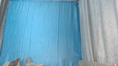 frau_becky online show from 12.05.24