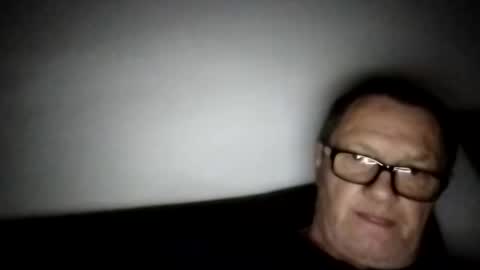 Wolfi online show from 11.04.25