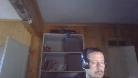 Snapshot of frcokin chatting on 09.26.25 frcokin online show from 09.26.25