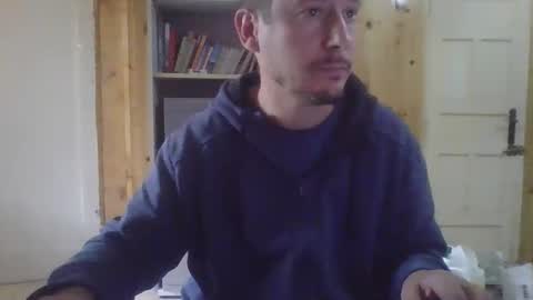 Snapshot of frcokin chatting on 09.30.25 frcokin online show from 09.30.25