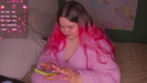 Snapshot of freakcute_friends chatting on 03.05.25 Alice online show from 03.05.25