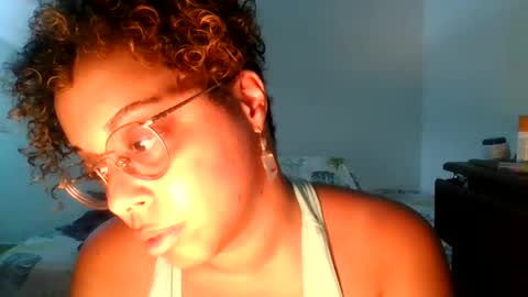 Snapshot of freakjawn1992 chatting on 05.18.26 FreakJawn online show from 05.18.26