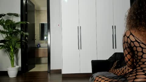 Snapshot of freaky_bad_girl chatting on 04.25.26 Sandra online show from 04.25.26