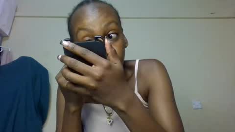 Snapshot of freaky_beauty chatting on 07.04.26 freaky_beauty online show from 07.04.26