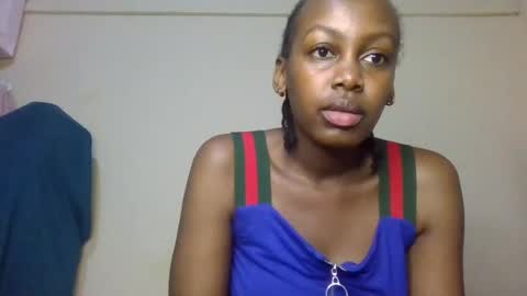 Snapshot of freaky_beauty chatting on 07.15.26 freaky_beauty online show from 07.15.26