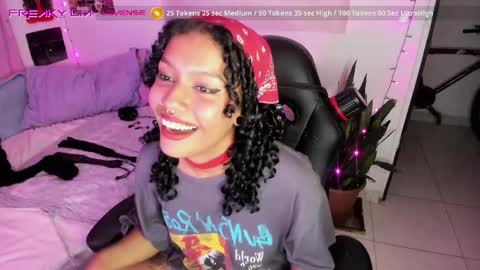 Lia Gomez online show from 02.26.25