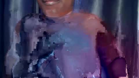 Snapshot of freaky_slut5 chatting on 04.01.26 freaky slut5 online show from 04.01.26