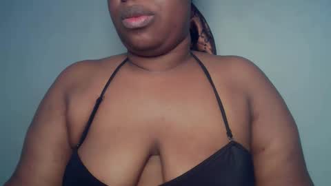 Snapshot of freaky_slut5 chatting on 04.26.26 freaky slut5 online show from 04.26.26