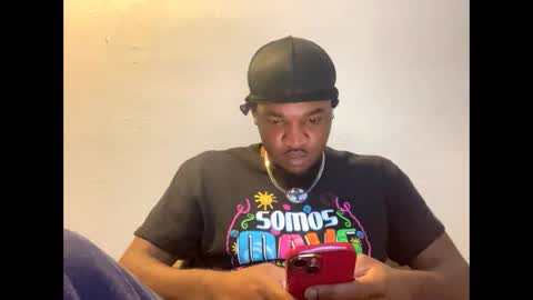 Snapshot of freakybubba chatting on 01.12.25 Freakybubba online show from 01.12.25