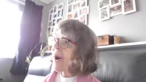 freakyface42 online show from 03.30.26