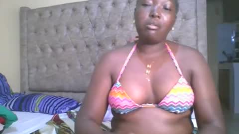 Snapshot of freakyriry chatting on 11.23.25 freakyriry online show from 11.23.25