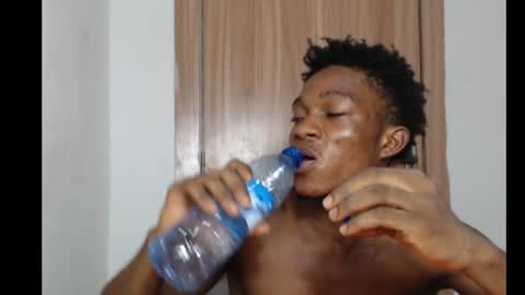 freakyslut30 online show from 02.26.25