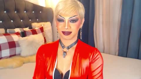 FREAKY ZIZI online show from 01.14.26