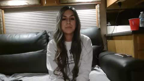 freckles4444 online show from 12.14.25