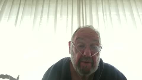 Snapshot of fredaldavid chatting on 05.19.26 David Fredal online show from 05.19.26