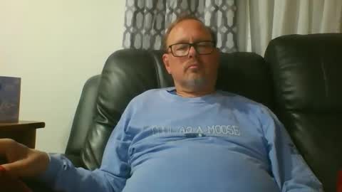 Snapshot of freddieknuck chatting on 04.20.26 Just Fred online show from 04.20.26