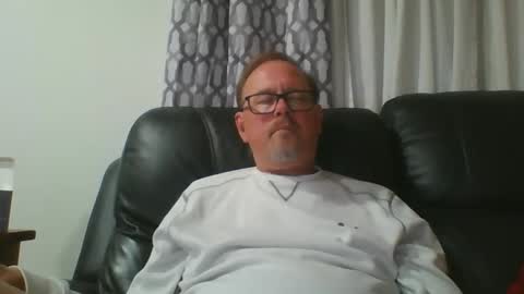 Snapshot of freddieknuck chatting on 04.29.26 Just Fred online show from 04.29.26
