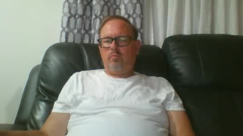 Snapshot of freddieknuck chatting on 06.22.26 Just Fred online show from 06.22.26