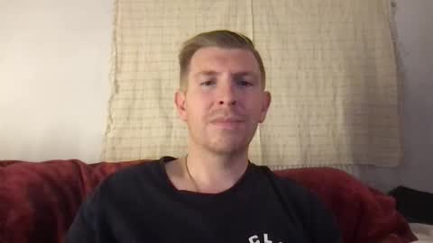 Freddy Foot Balls online show from 04.14.26