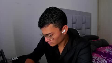 Frederic Sloan online show from 02.27.26