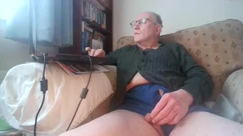 Snapshot of fredlittledick4 chatting on 06.06.26 Keith online show from 06.06.26