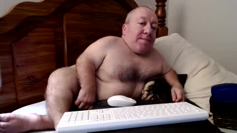 Cute Lil Man online show from 05.12.26