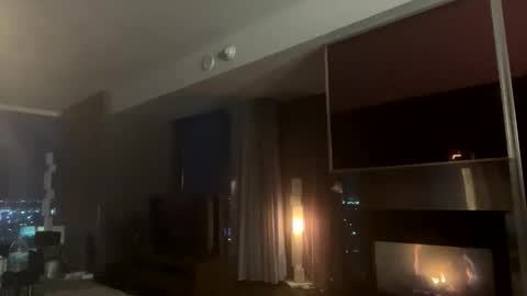 Snapshot of freesoulmovement chatting on 12.22.24 jasmineandaladin69 online show from 12.22.24