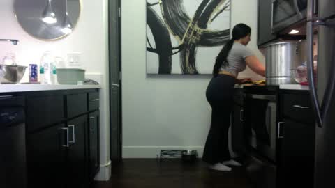 Snapshot of freesoulmovement chatting on 01.27.25 jasmineandaladin69 online show from 01.27.25