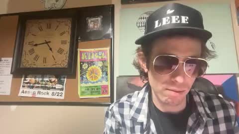 freeyourmind247 online show from 01.11.25