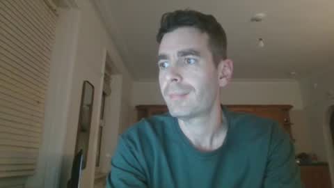 Snapshot of frenchbdmaninlondon chatting on 10.11.25 Horny Paul online show from 10.11.25