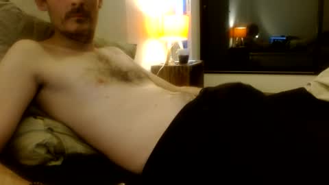 Snapshot of frenchms chatting on 11.30.25 frenchms online show from 11.30.25