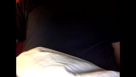 Snapshot of frenchy899 chatting on 01.08.25 Antoine online show from 01.08.25