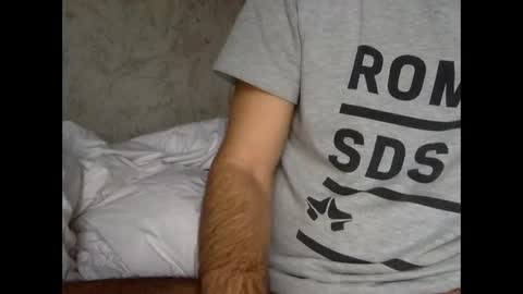 Snapshot of frenchy899 chatting on 01.09.25 Antoine online show from 01.09.25