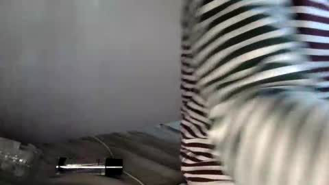 Snapshot of frenchy899 chatting on 01.15.25 Antoine online show from 01.15.25